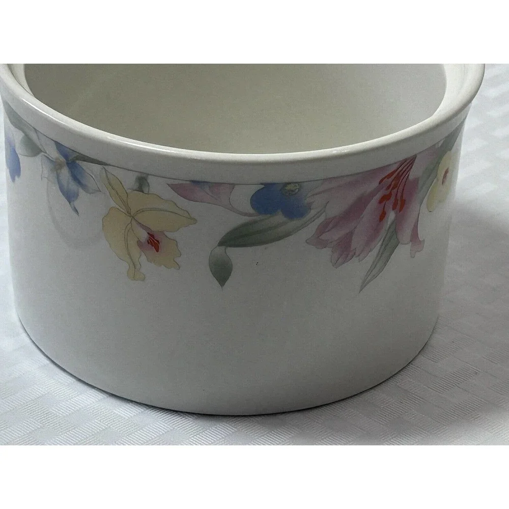 Vintage Lynns Fine China Pastel Iris Floral‎ Sugar Bowl Dish